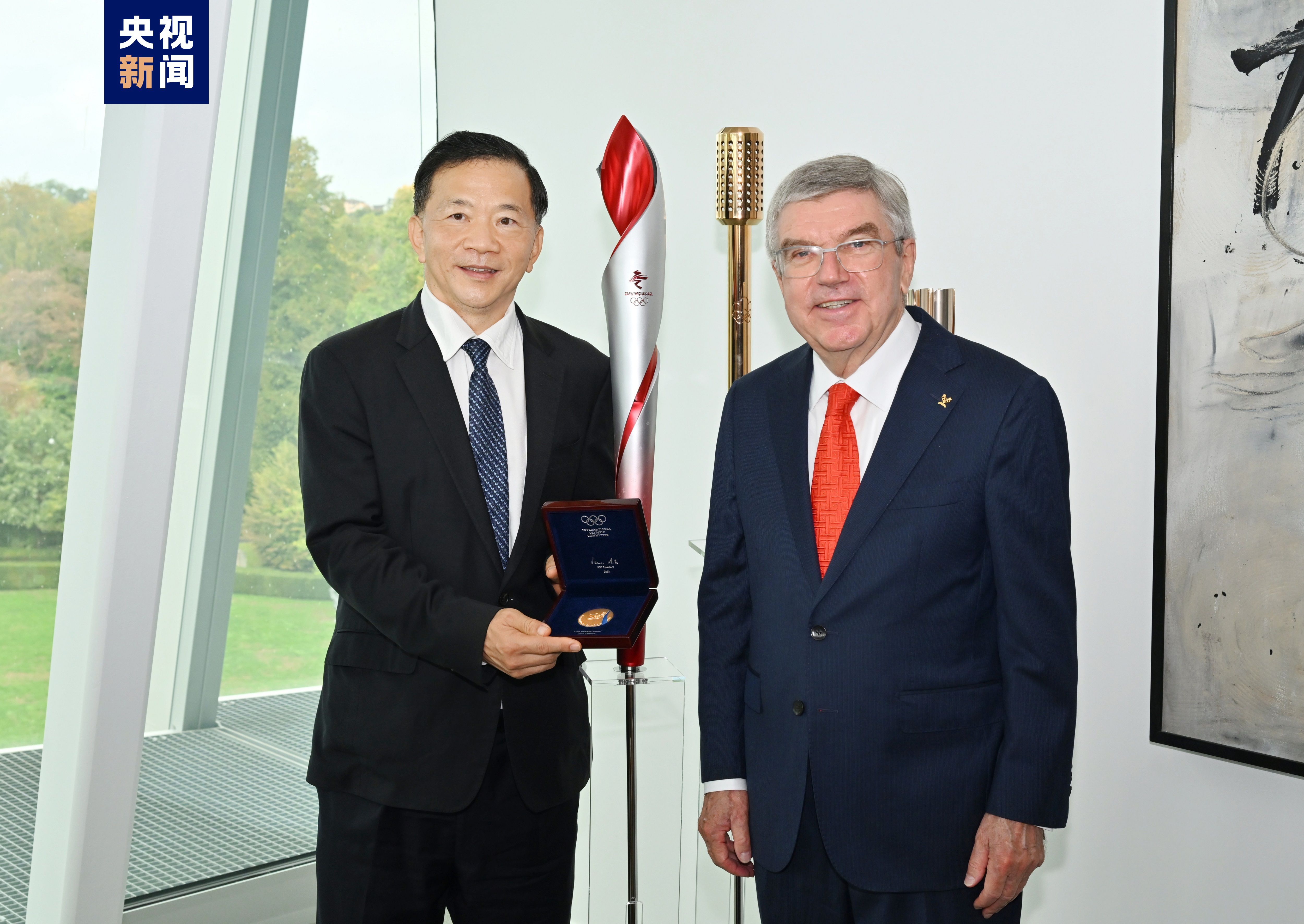 在瑞士洛桑国际奥委会总部签署合作备忘录总台