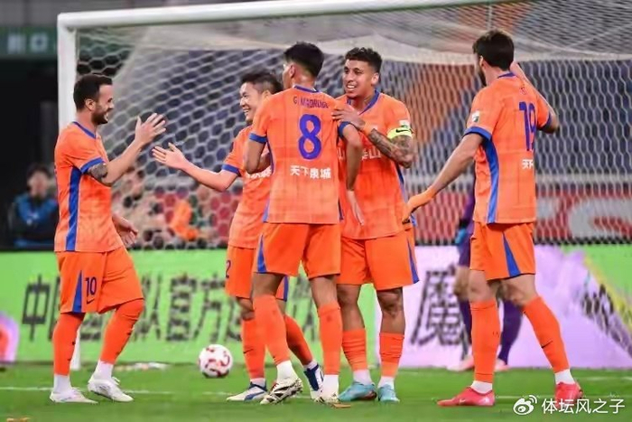 山东泰山惨败升班马引引援争议，卡扎伊什维利