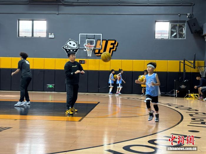 荔湾区打造104处社区运动