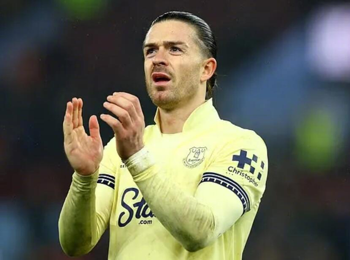 格拉利什埃弗顿转会陷入僵局 多家俱乐部争夺核